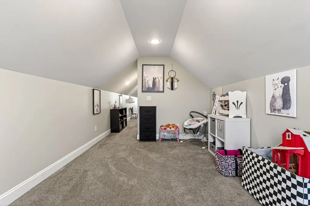 683 Blue Water Drive Cookeville TN 38506