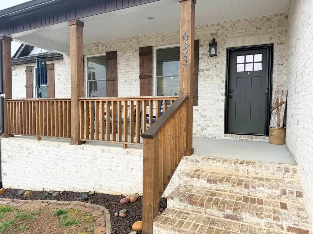 683 Blue Water Drive Cookeville TN 38506