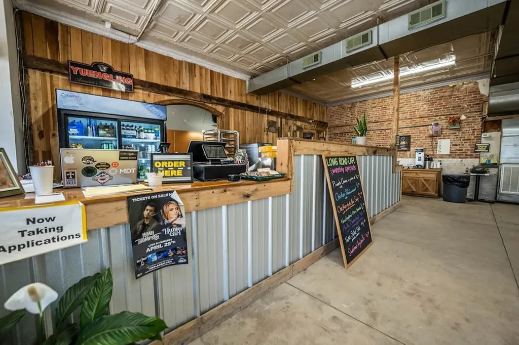 13215 Highway 70 N Crossville TN 38571