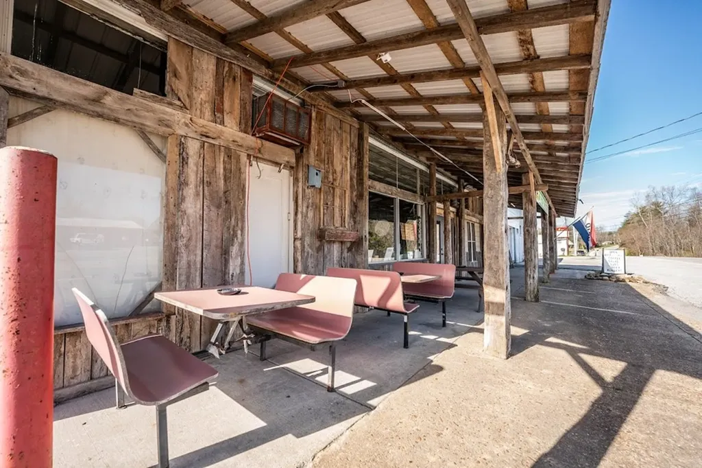 13215 Highway 70 N Crossville TN 38571