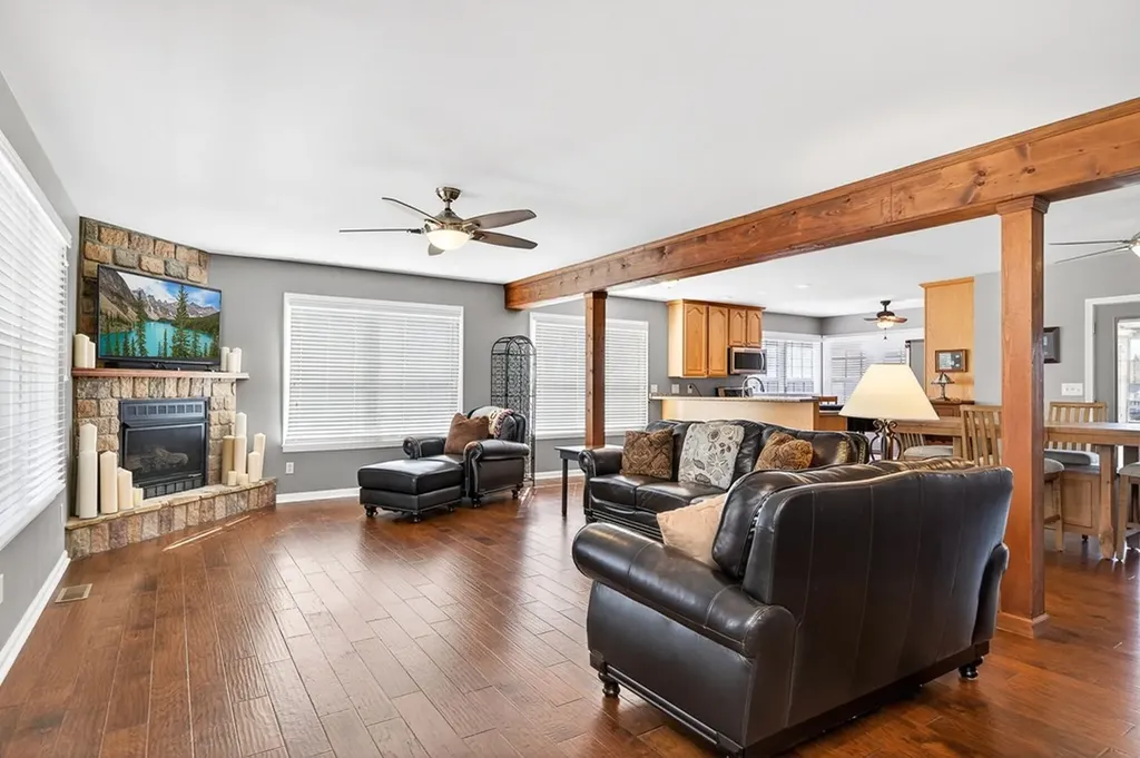 1020 Eastridge Drive Byrdstown TN 38549