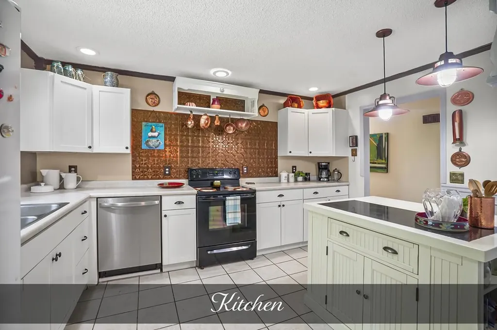 1561 Edgefield Court Cookeville TN 38506