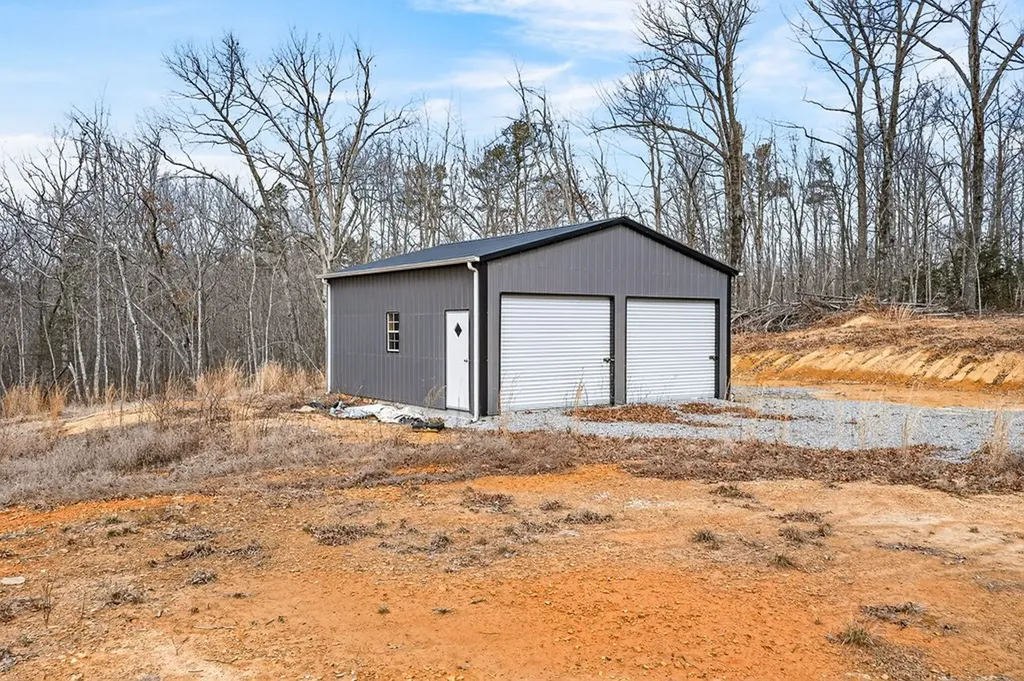 229 Paradise Lane Crawford TN 38554