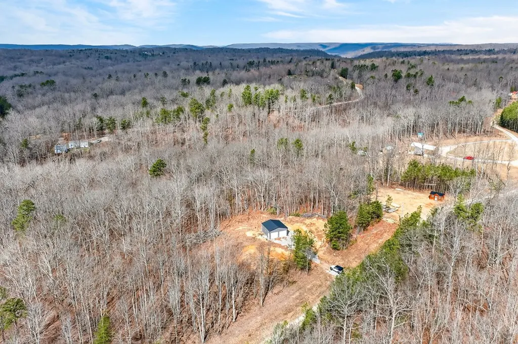 229 Paradise Lane Crawford TN 38554