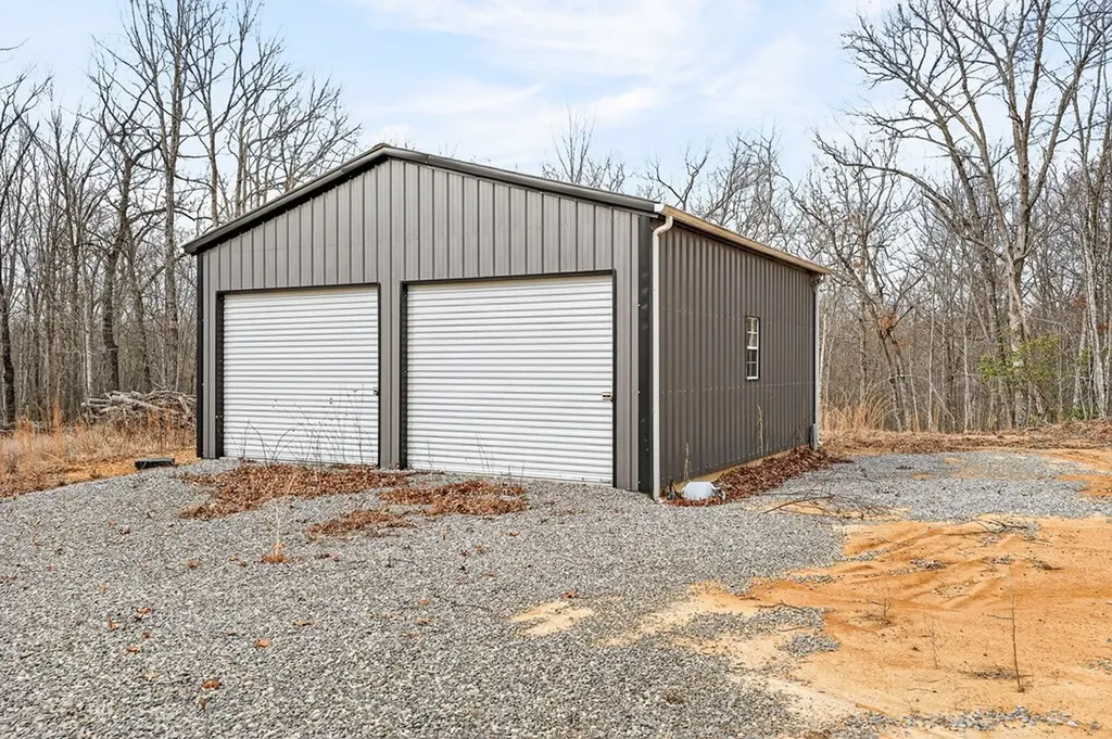 229 Paradise Lane Crawford TN 38554