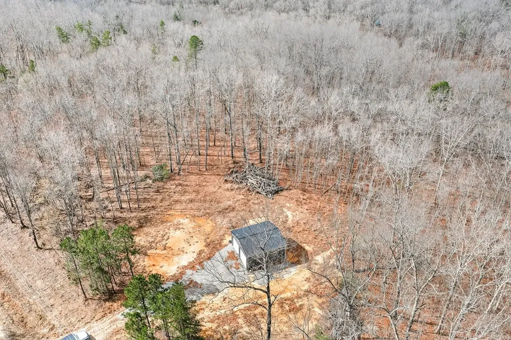 229 Paradise Lane Crawford TN 38554