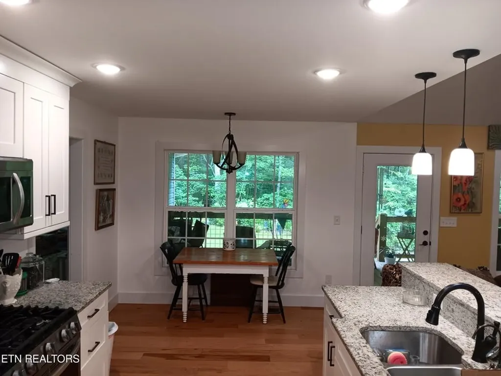 1063 Circle Drive Jamestown TN 38556-5513