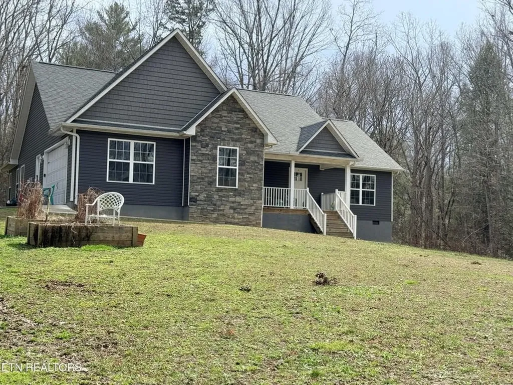 1063 Circle Drive Jamestown TN 38556-5513