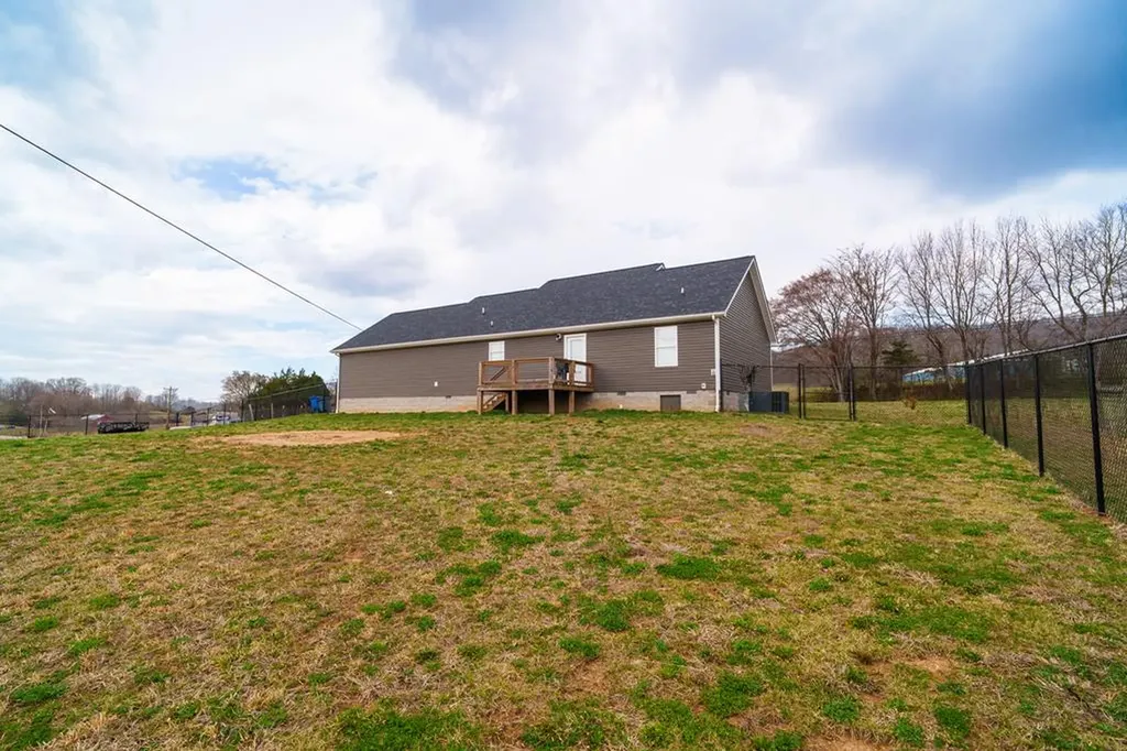 4346 Monterey Highway Sparta TN 38583