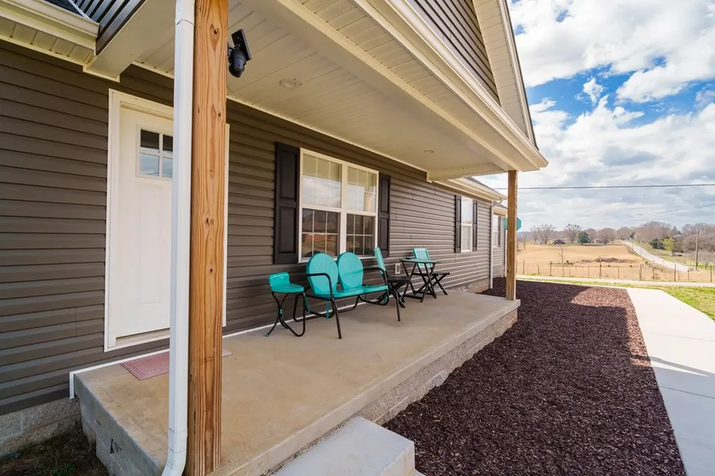 4346 Monterey Highway Sparta TN 38583