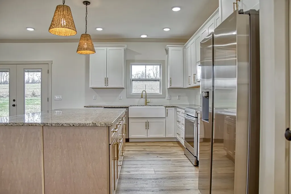 4122 Summer Point Cookeville TN 38501