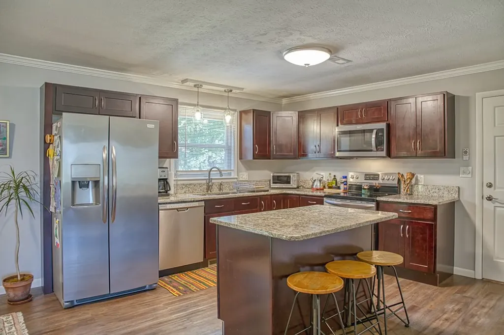 1115 Patrick Street Cookeville TN 38501