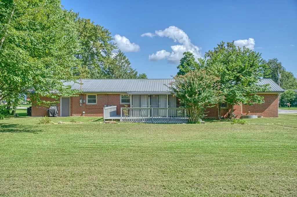 1115 Patrick Street Cookeville TN 38501