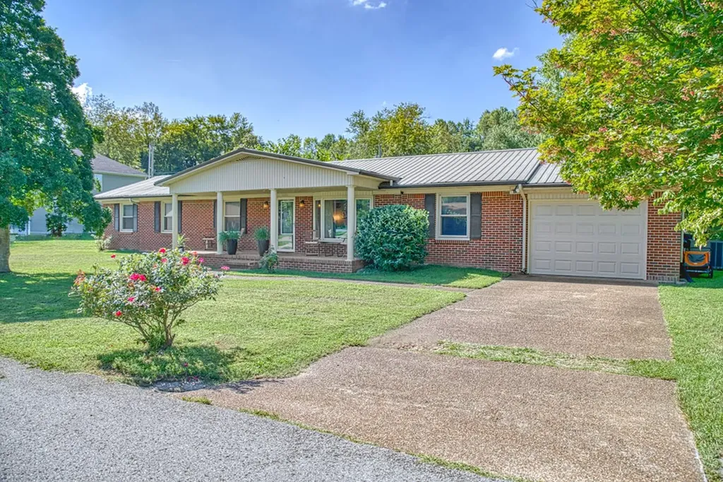 1115 Patrick Street Cookeville TN 38501