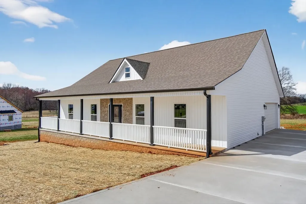 424 Harleys Ridge Road Sparta TN 38583