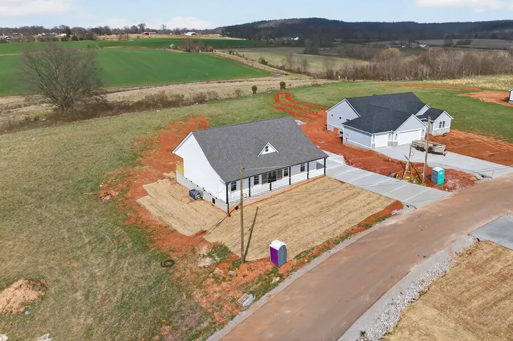 424 Harleys Ridge Road Sparta TN 38583