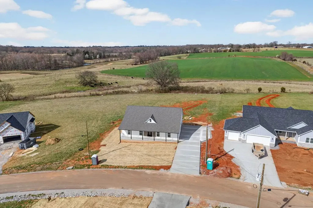 424 Harleys Ridge Road Sparta TN 38583