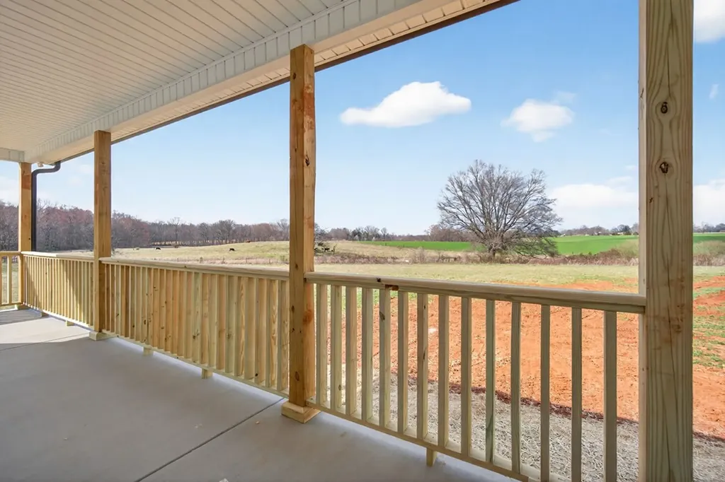 424 Harleys Ridge Road Sparta TN 38583