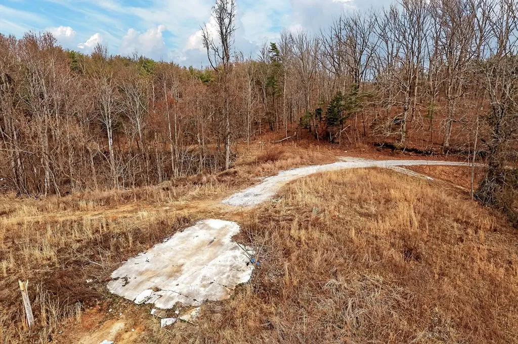 000 Sugar Camp Road Sparta TN 38583