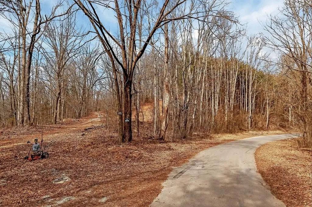 000 Sugar Camp Road Sparta TN 38583