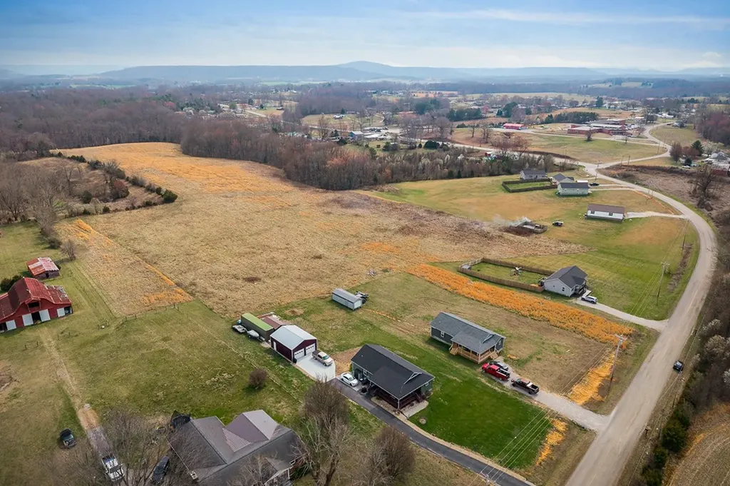 00 Liberty Road Sparta TN 38583