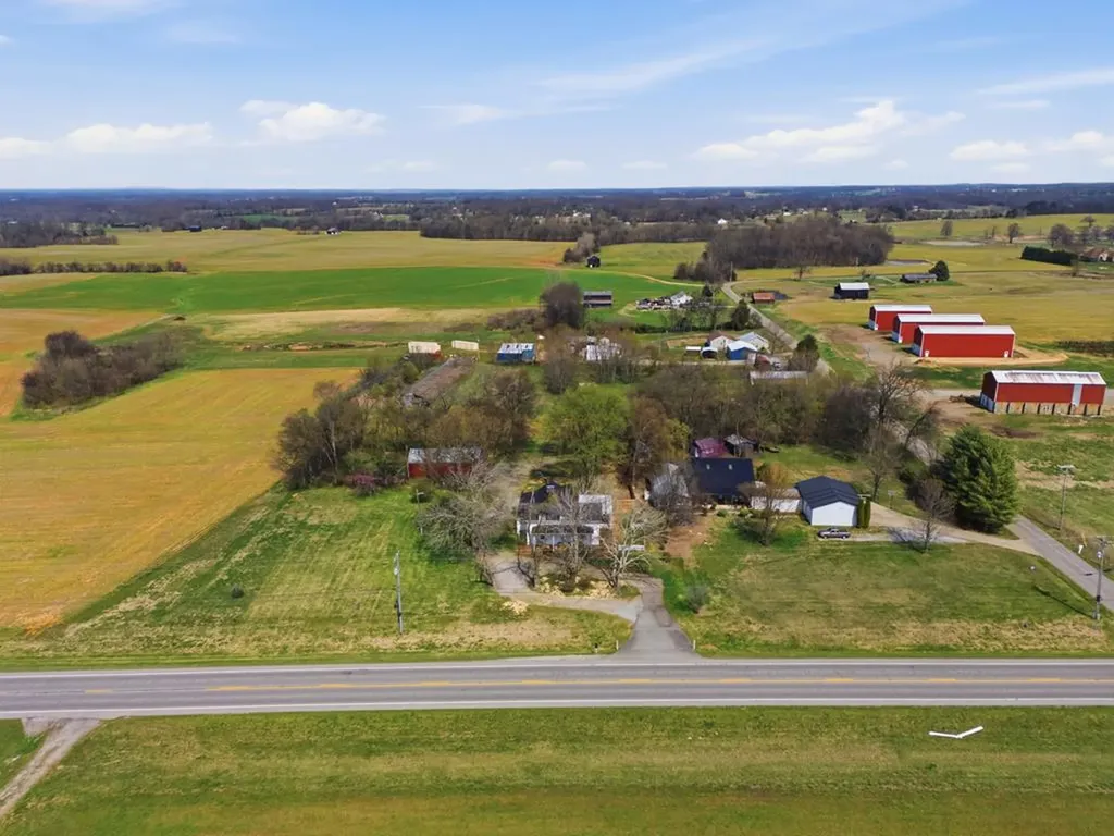 6013 Highway 41n Other TN 37032