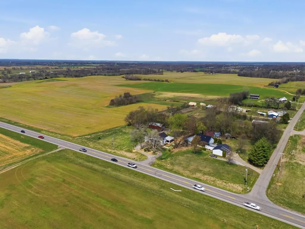 6013 Highway 41n Other TN 37032