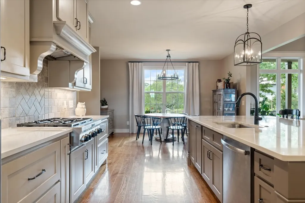 1135D Center Point Road Hendersonville TN 37075