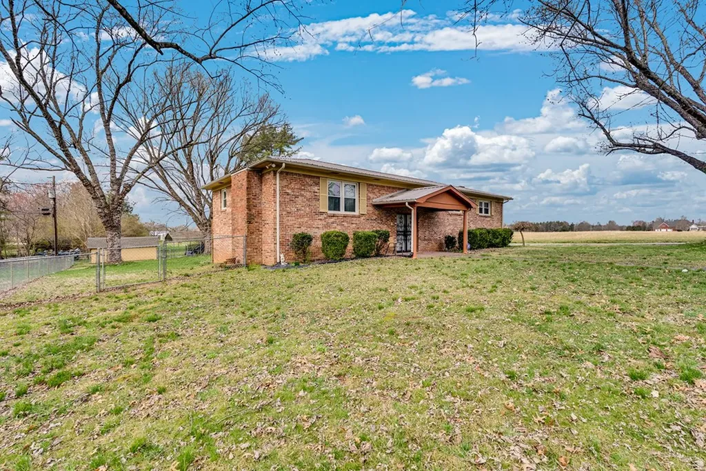 501 Scenic Lane Cookeville TN 38506
