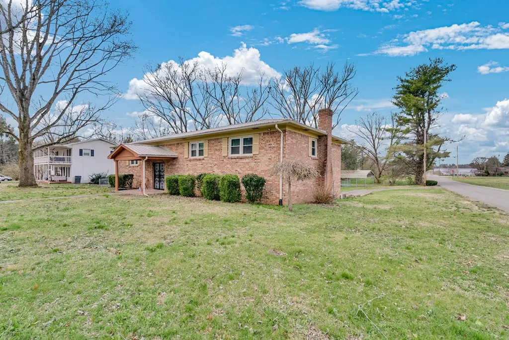 501 Scenic Lane Cookeville TN 38506