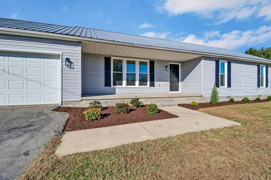 250 Skyline Drive Jamestown TN 38556