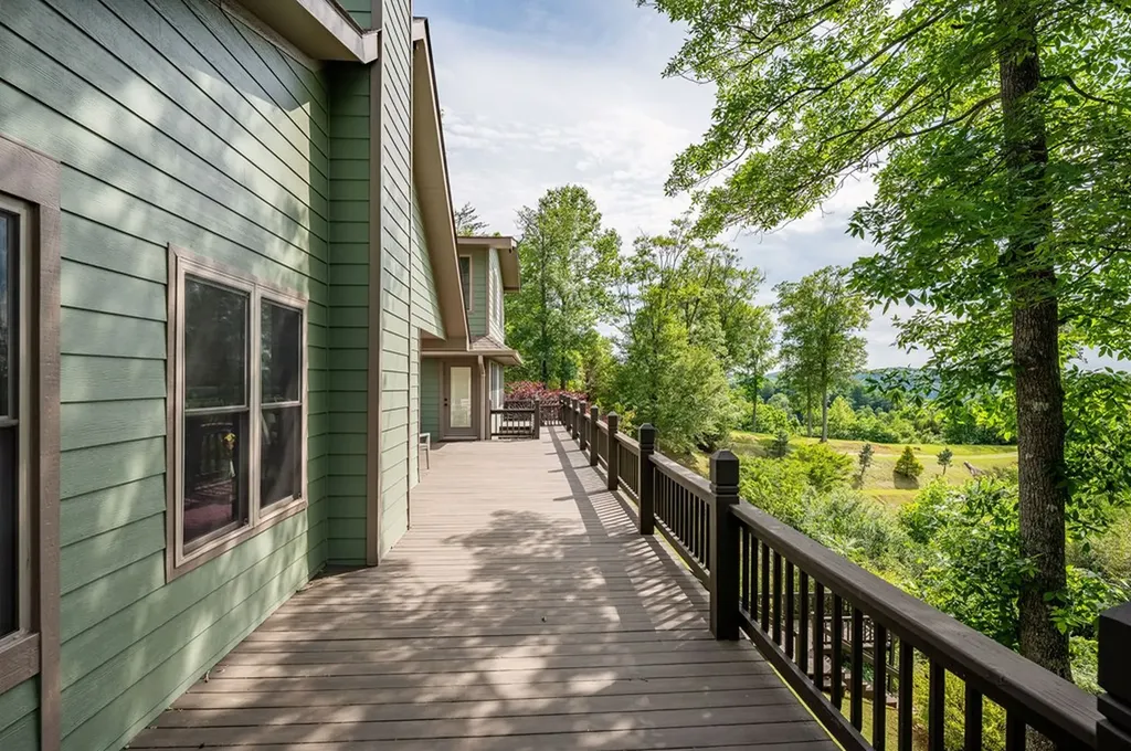 4550 Southgate Road Byrdstown TN 38549