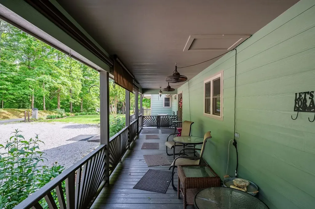 4550 Southgate Road Byrdstown TN 38549