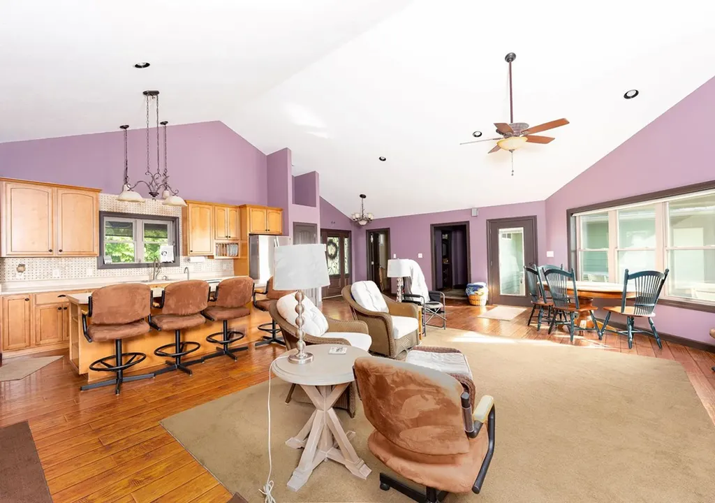 4550 Southgate Road Byrdstown TN 38549