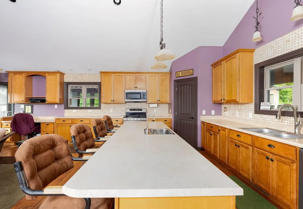4550 Southgate Road Byrdstown TN 38549