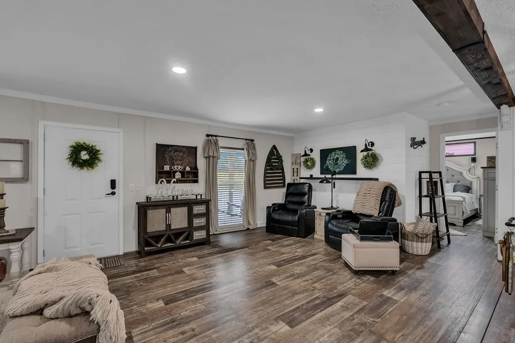 298 Pollard Road Walling TN 38587