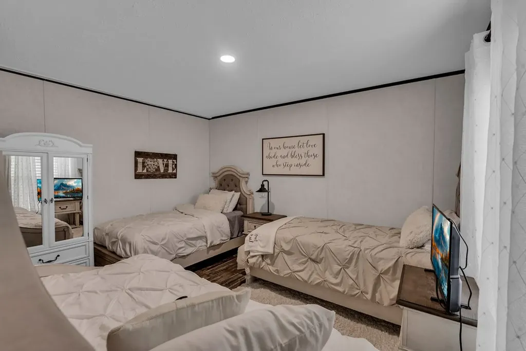 298 Pollard Road Walling TN 38587