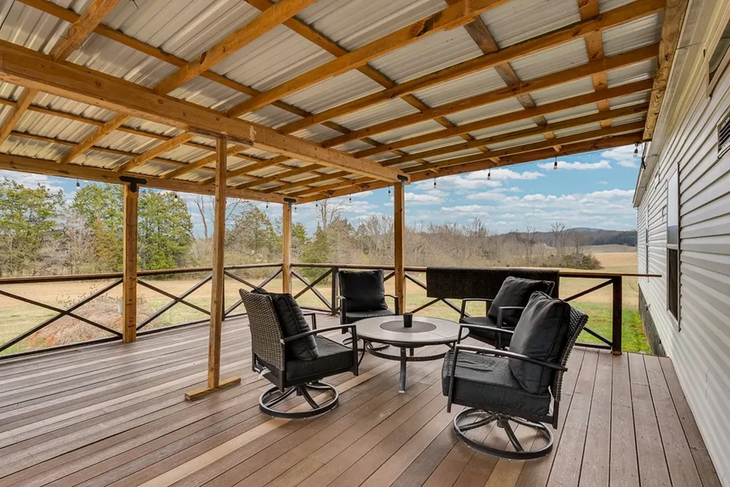298 Pollard Road Walling TN 38587