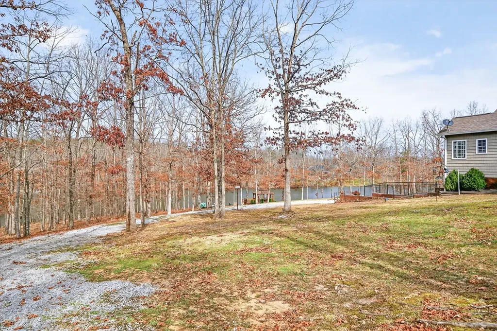 235 Sycamore Bend Monterey TN 38574