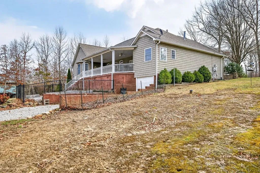 235 Sycamore Bend Monterey TN 38574