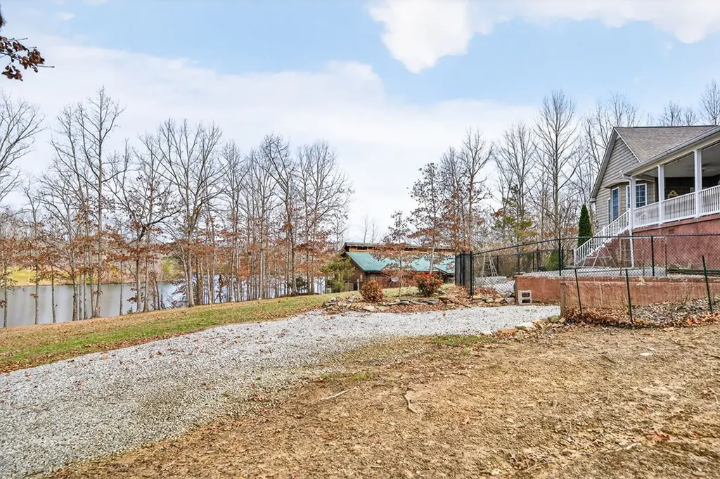 235 Sycamore Bend Monterey TN 38574