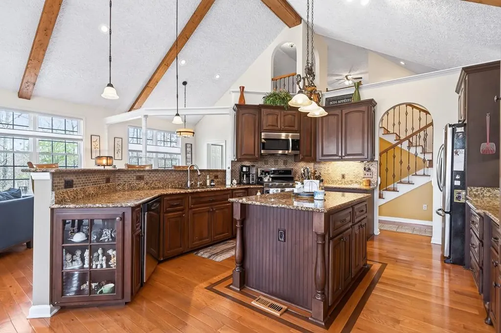 235 Sycamore Bend Monterey TN 38574