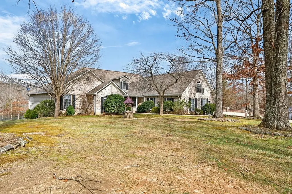 235 Sycamore Bend Monterey TN 38574