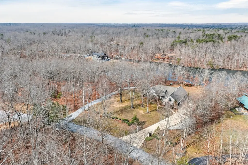 235 Sycamore Bend Monterey TN 38574