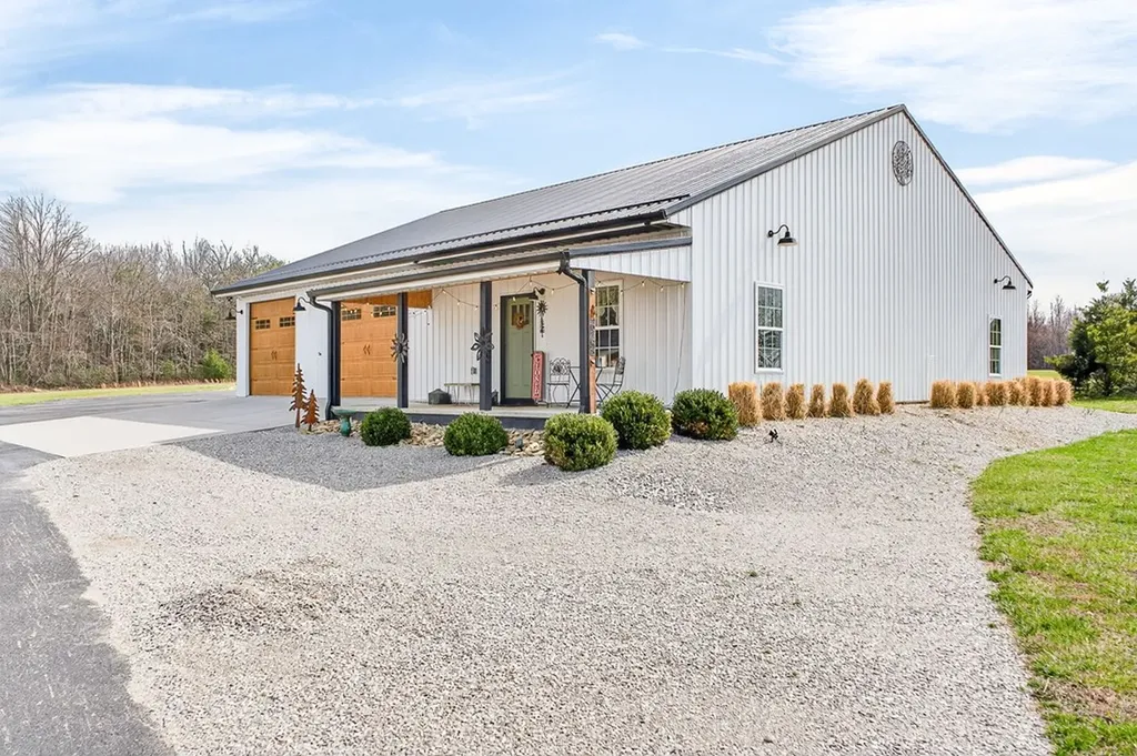 1451 N Les Franklin Road Jamestown TN 38556-5776