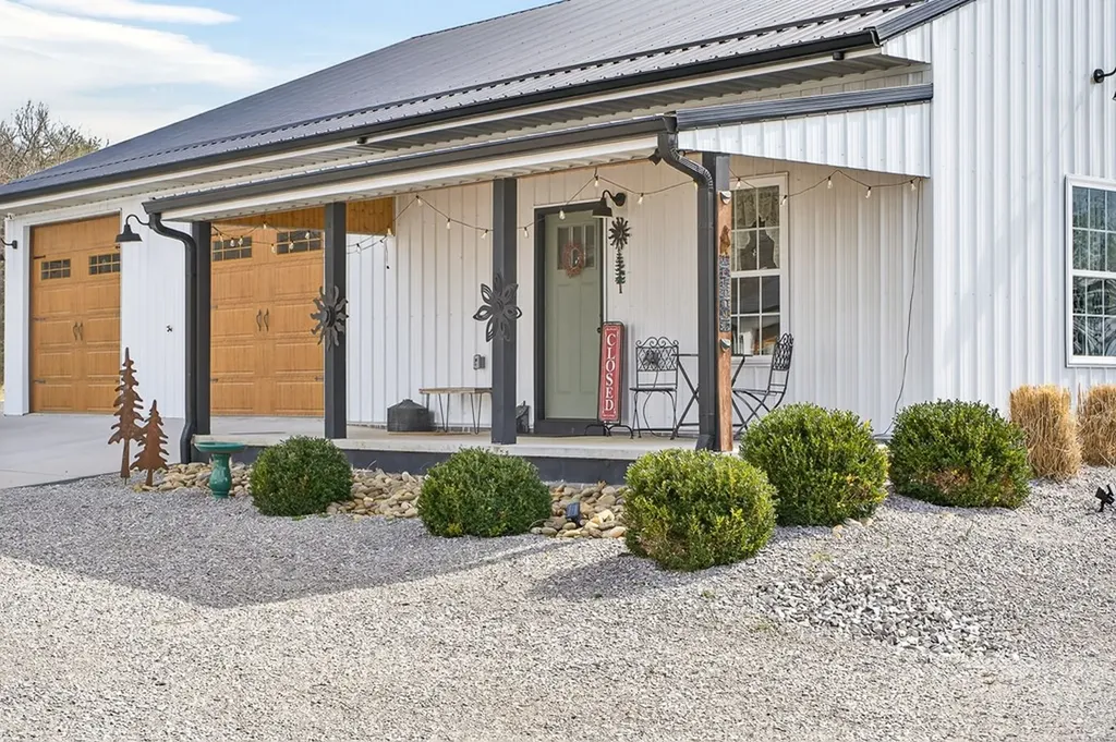 1451 N Les Franklin Road Jamestown TN 38556-5776