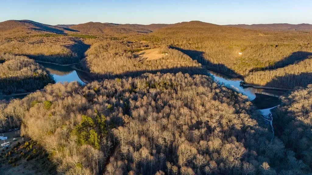 5480 Eastport Road Alpine TN 38543