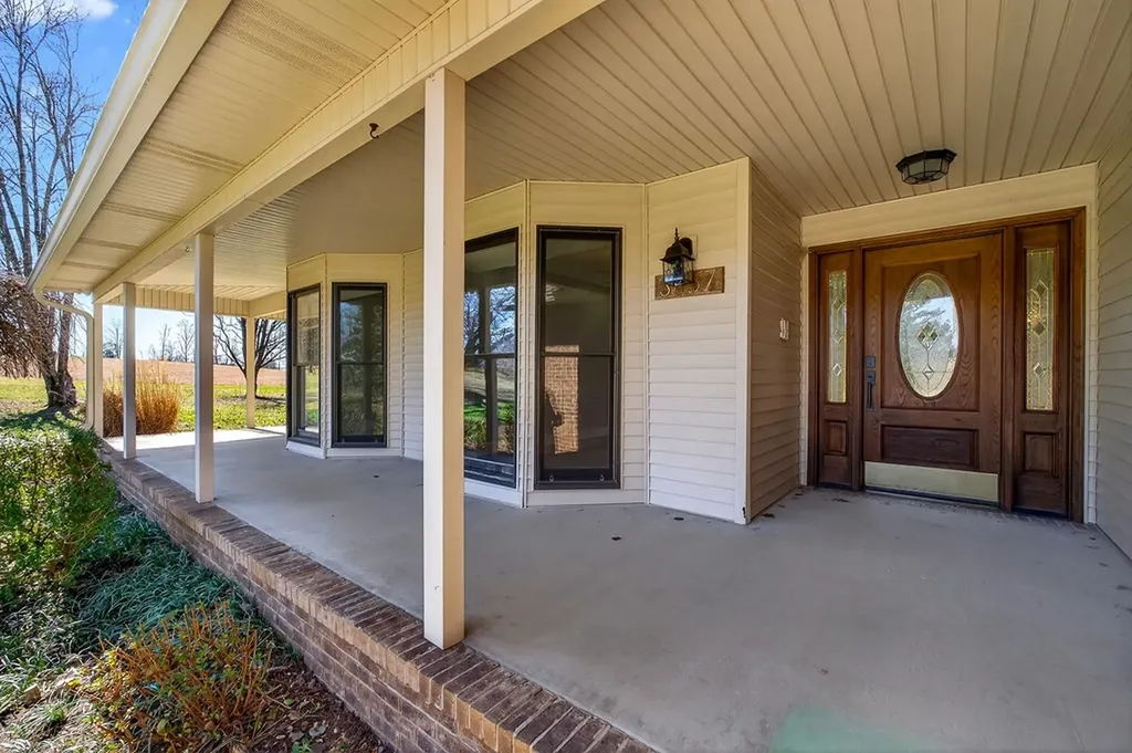3857 Baxter Road Baxter TN 38544