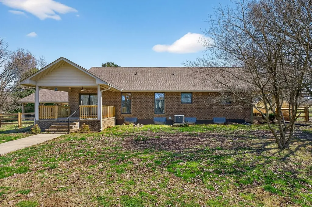 3857 Baxter Road Baxter TN 38544