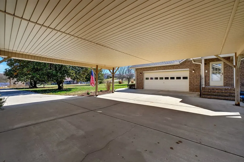 3857 Baxter Road Baxter TN 38544